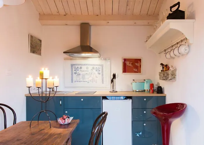 Novka * איזולה